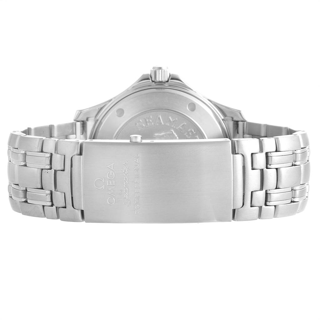 This image shows the back view of an Omega Seamaster 212.30.41.20.01.002 Men
s Stainless Steel Black Dial 212.30.41.20.01.002 Men
s Stainless Steel Black Dial watch, highlighting the clasp and bracelet.