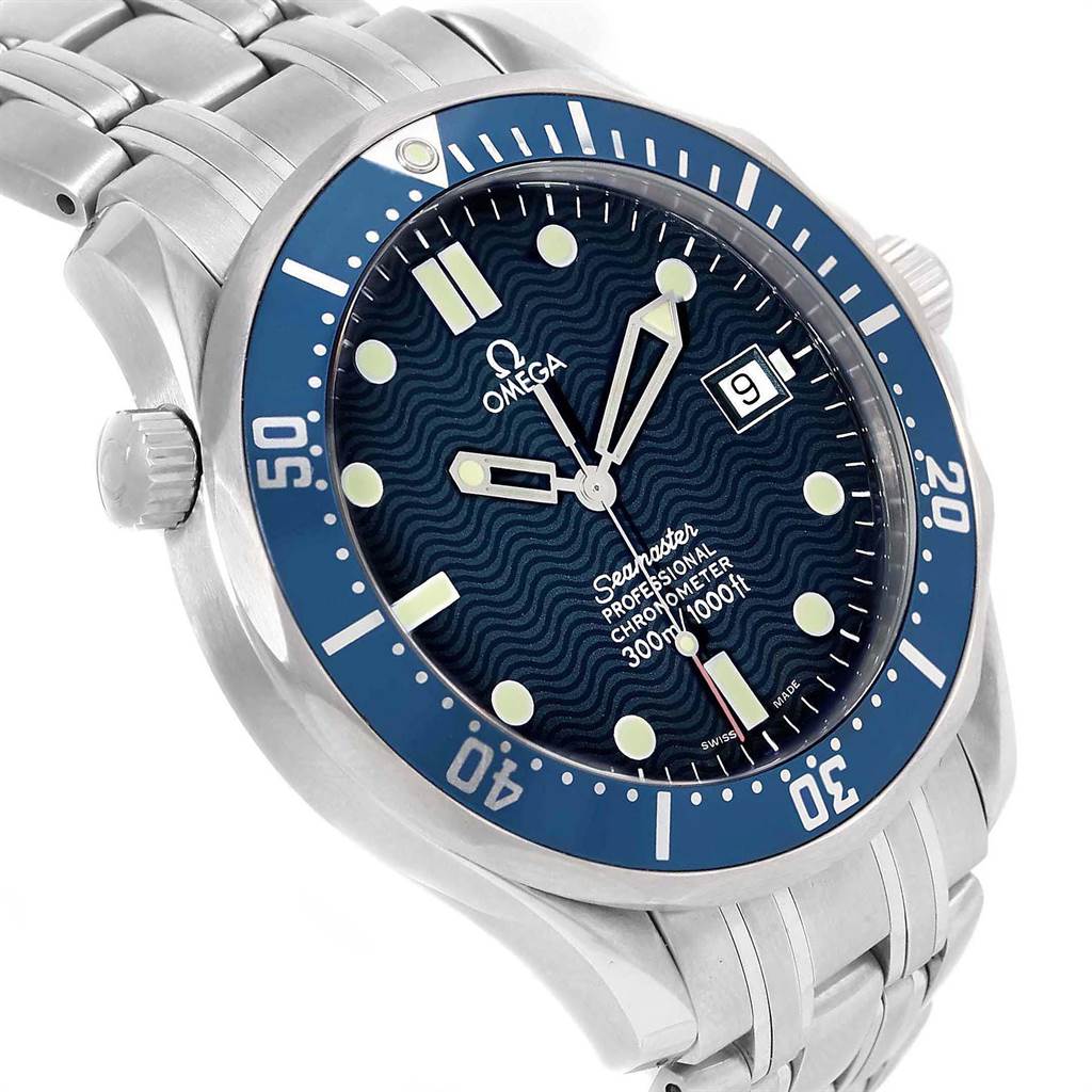 This Omega Seamaster 2531.80.00 Men
s Stainless Steel Blue Dial 2531.80.00 Men
s Stainless Steel Blue Dial watch is shown from a close-up angle, highlighting the dial, bezel, crown, and part of the stainless steel bracelet.