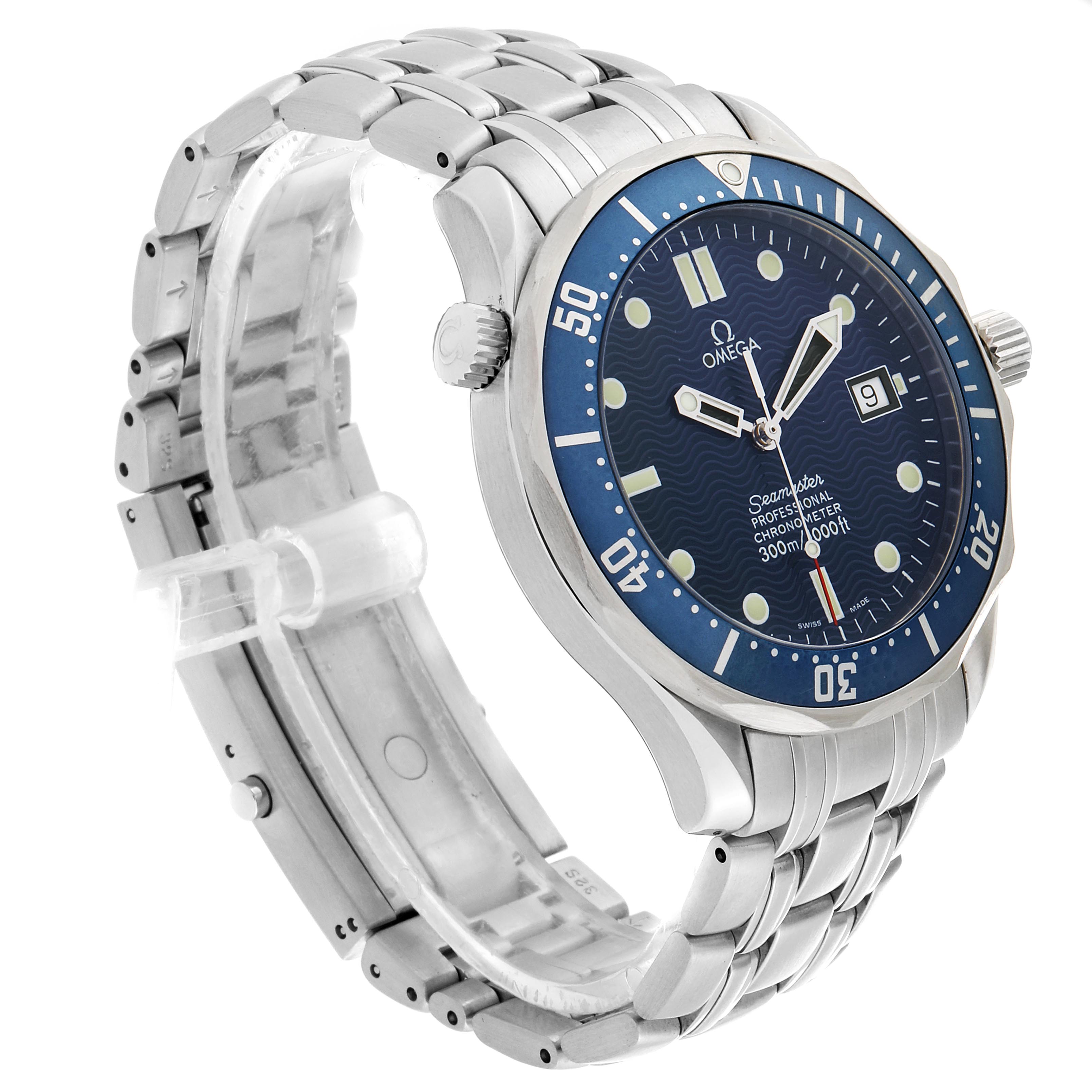 The image shows a side angle of an Omega Seamaster 2531.80.00 Men
s Stainless Steel Blue Dial 2531.80.00 Men
s Stainless Steel Blue Dial watch, highlighting its face, bezel, crown, and metal bracelet.