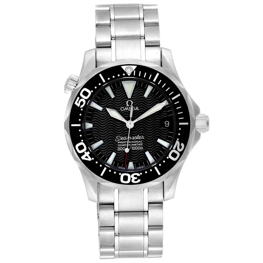 The image shows a front view of an Omega Seamaster 2252.50.00 Men
s Stainless Steel Black Dial 2252.50.00 Men
s Stainless Steel Black Dial watch, displaying its face, bezel, and bracelet.