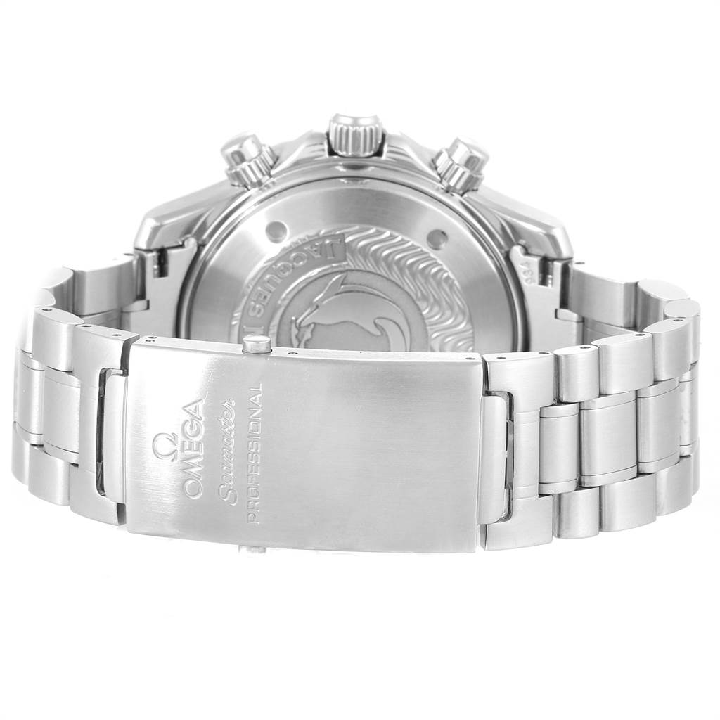 This image shows the clasp and back case of an Omega Seamaster 2595.30.00 Men
s Stainless Steel Silver Dial 2595.30.00 Men
s Stainless Steel Silver Dial watch from a rear angle.