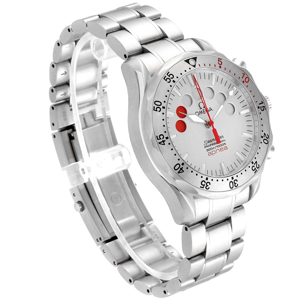 The image shows an Omega Seamaster 2595.30.00 Men
s Stainless Steel Silver Dial 2595.30.00 Men
s Stainless Steel Silver Dial watch at an angled view, highlighting its face, bezel, and metal bracelet.