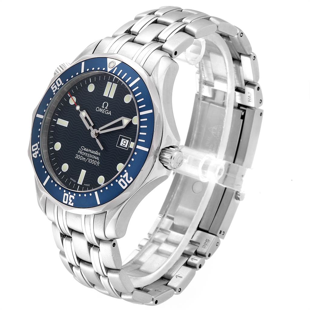 The image shows an Omega Seamaster 2541.80.00 Men
s Stainless Steel Blue Dial 2541.80.00 Men
s Stainless Steel Blue Dial watch at a three-quarter angle, highlighting the face, bezel, crown, and stainless steel bracelet.