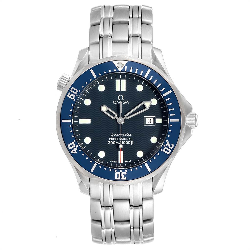 The image shows a front view of the Omega Seamaster 2541.80.00 Men
s Stainless Steel Blue Dial 2541.80.00 Men
s Stainless Steel Blue Dial watch, highlighting its face, bezel, and stainless steel bracelet.