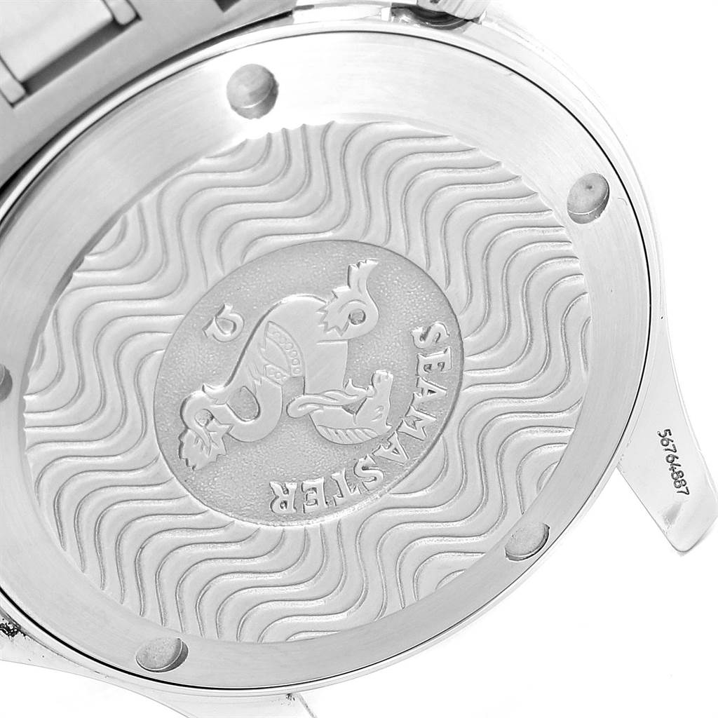 The image shows the case back of an Omega Seamaster 2561.80.00 Men
s Stainless Steel Blue Dial 2561.80.00 Men
s Stainless Steel Blue Dial watch, including the engraved logo and serial number.