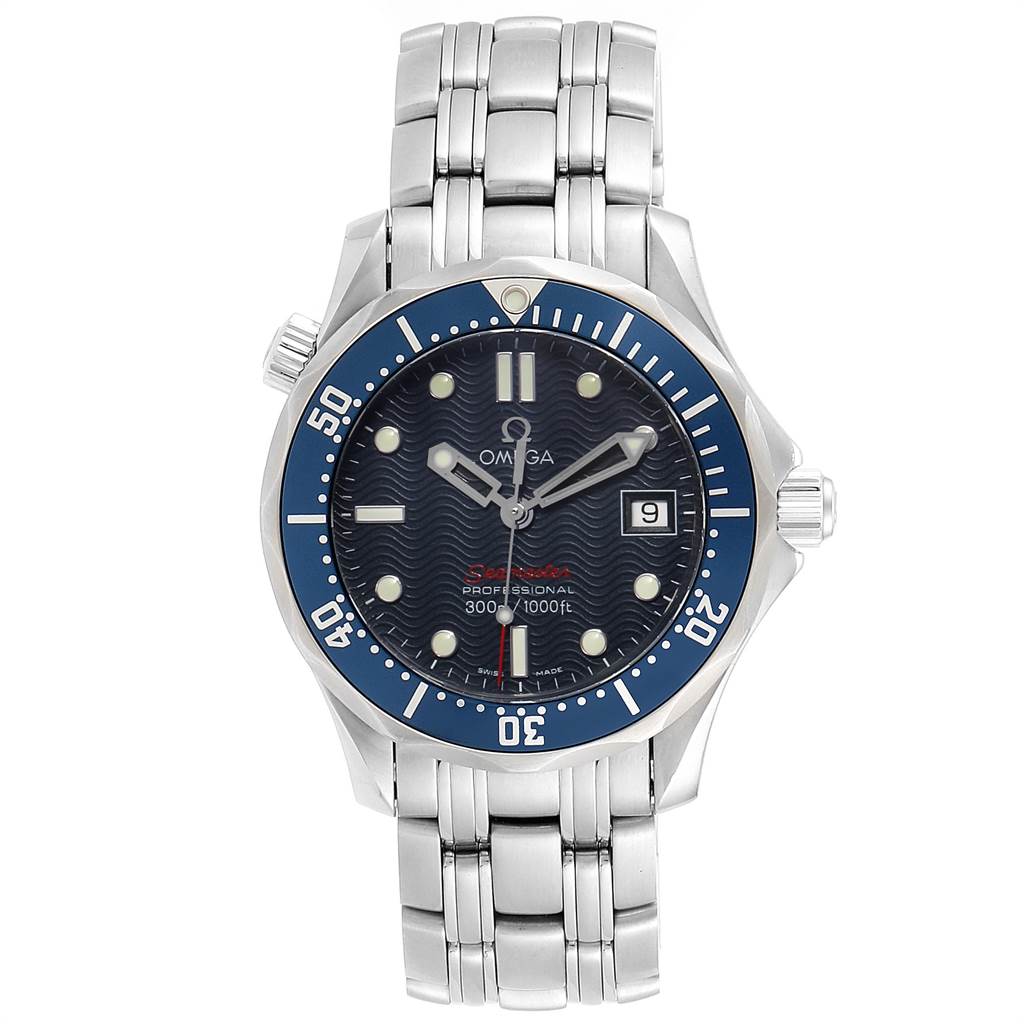 The image shows a frontal view of an Omega Seamaster 2223.80.00 Men
s Stainless Steel Blue Dial 2223.80.00 Men
s Stainless Steel Blue Dial watch, displaying its dial, bezel, and stainless steel bracelet.