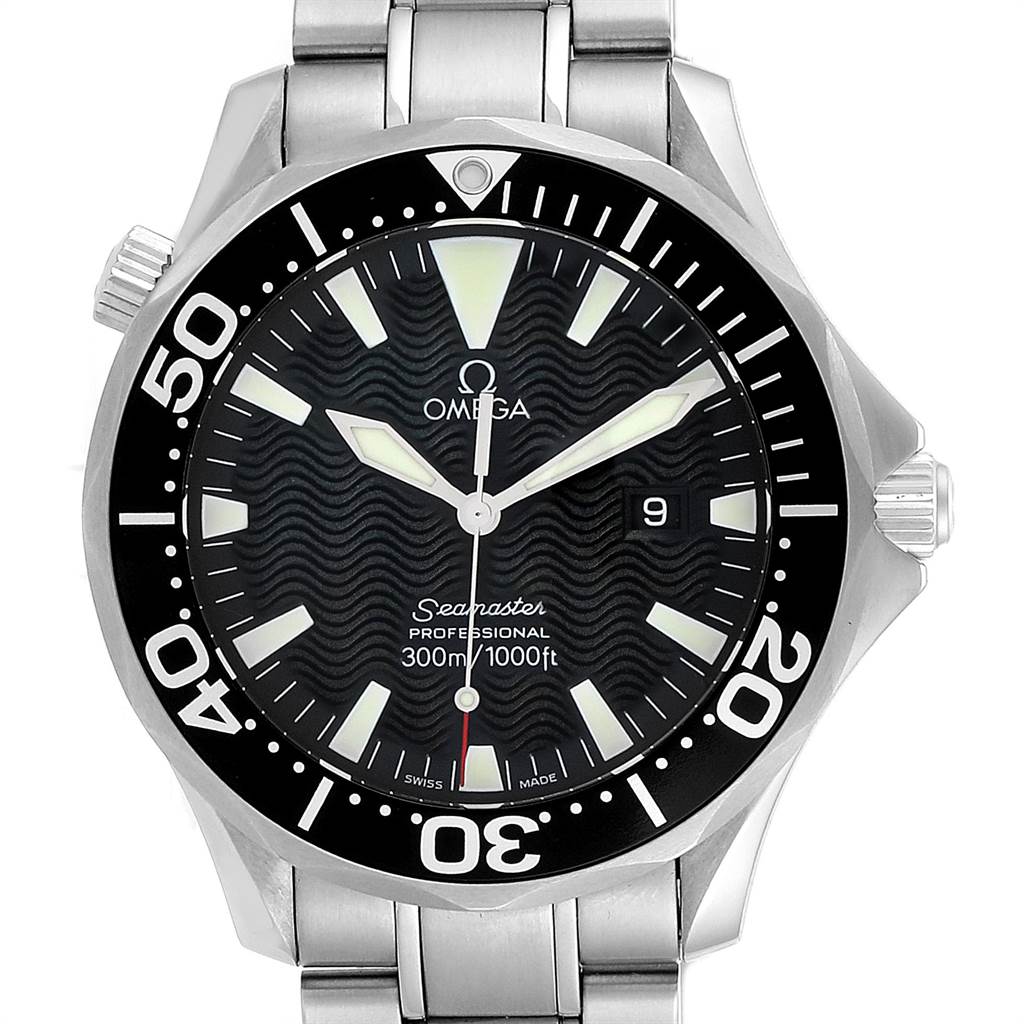 The image shows a front view of the Omega Seamaster 2264.50.00 Men
s Stainless Steel Black Dial 2264.50.00 Men
s Stainless Steel Black Dial model, highlighting the dial, hands, bezel, and part of the metal bracelet.