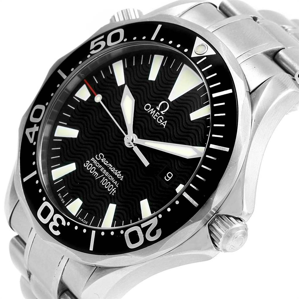 The image shows a close-up angle of the Omega Seamaster 2264.50.00 Men
s Stainless Steel Black Dial 2264.50.00 Men
s Stainless Steel Black Dial watch, highlighting its face, bezel, and part of the bracelet.