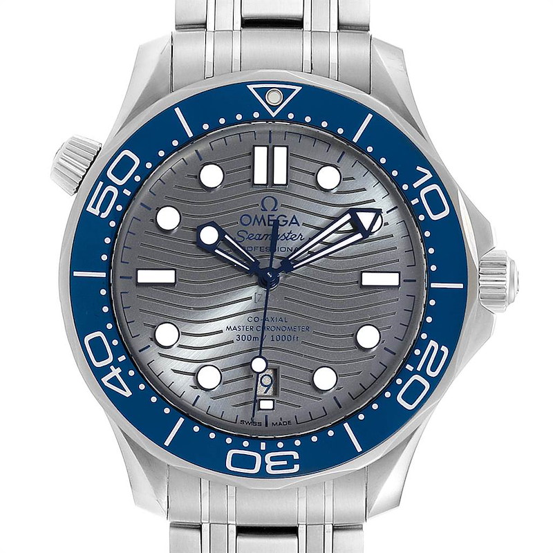 Omega Seamaster Diver Master Chronometer Mens Watch 210.30.42.20.06.001 SwissWatchExpo