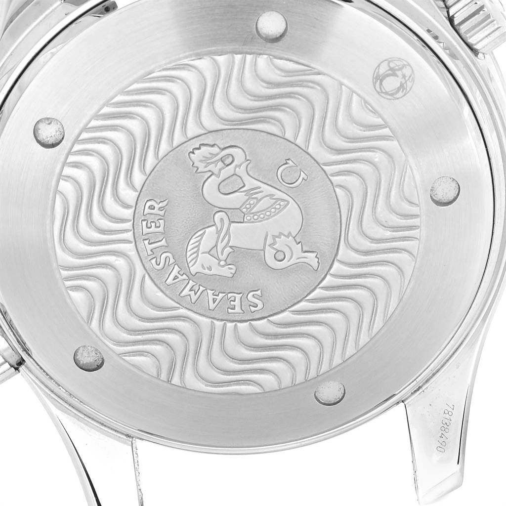 The image shows the case back of an Omega Seamaster 2594.52.00 Men
s Stainless Steel Black Dial 2594.52.00 Men
s Stainless Steel Black Dial watch, featuring the engraved design and wave pattern.