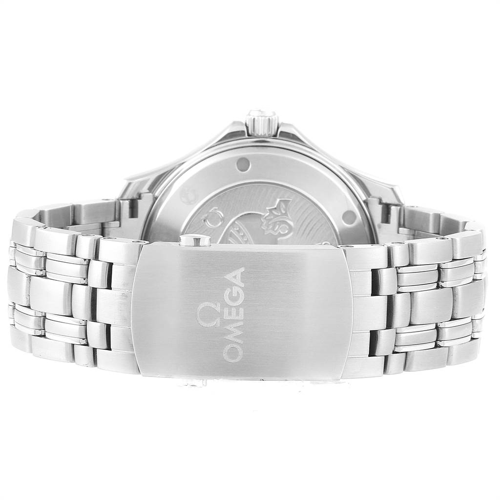 The image shows the back view and the stainless steel bracelet of an Omega Seamaster 212.30.41.20.01.003 Men
s Stainless Steel Black Dial 212.30.41.20.01.003 Men
s Stainless Steel Black Dial watch.