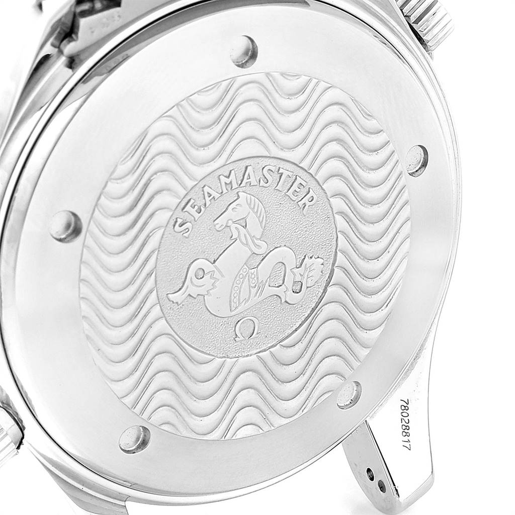 The image shows the engraved case back of the Omega Seamaster 2594.50.00 Men
s Stainless Steel Black Dial 2594.50.00 Men
s Stainless Steel Black Dial watch with the brand logo and serial number.