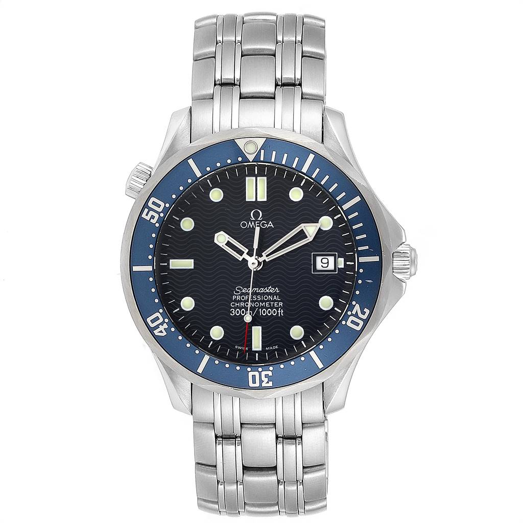 The image shows a front view of an Omega Seamaster 2531.80.00 Men
s Stainless Steel Blue Dial 2531.80.00 Men
s Stainless Steel Blue Dial watch, displaying its dial, bezel, bracelet, and crown.