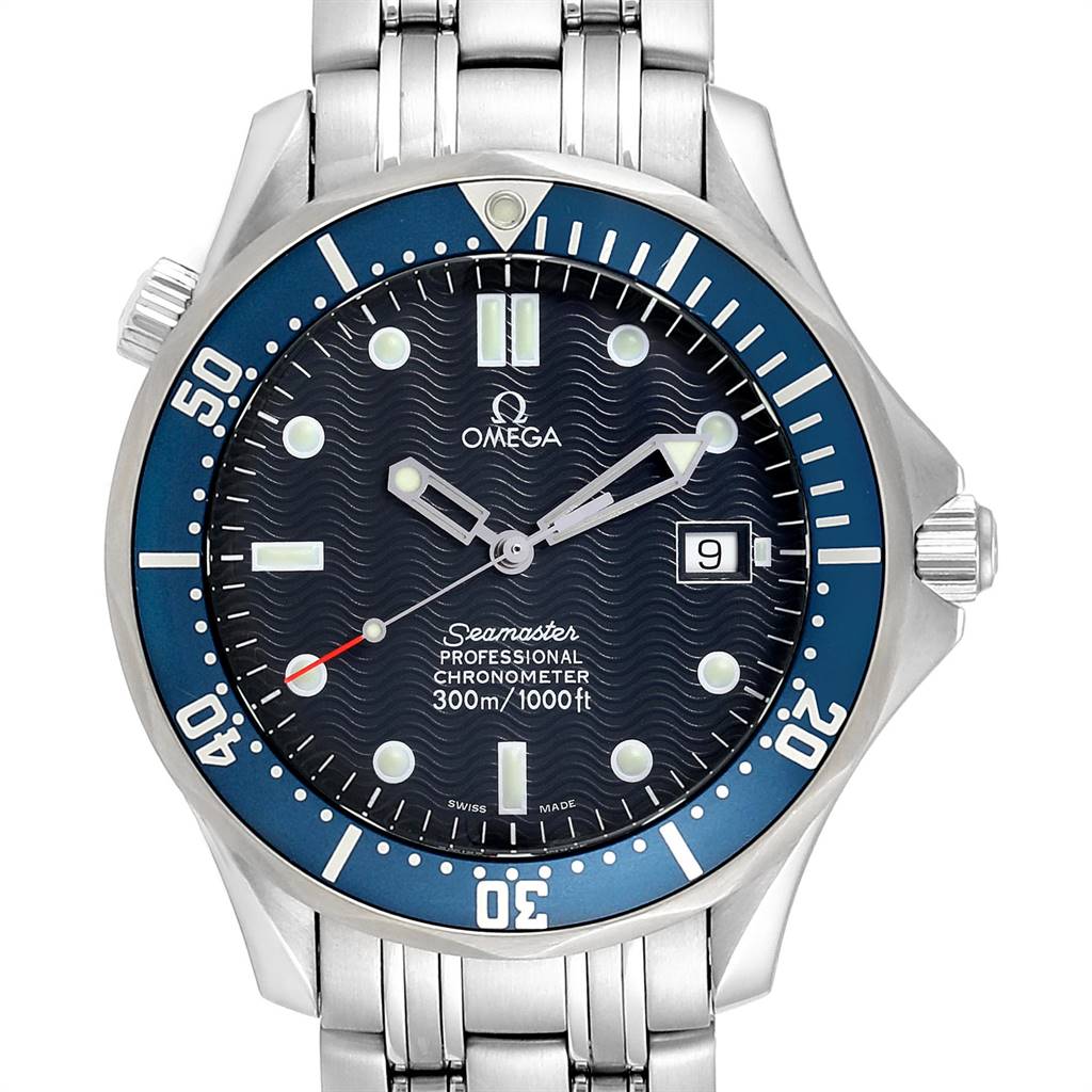 The image shows a front view of an Omega Seamaster 2531.80.00 Men
s Stainless Steel Blue Dial 2531.80.00 Men
s Stainless Steel Blue Dial watch, displaying the dial, bezel, crown, and metal bracelet.