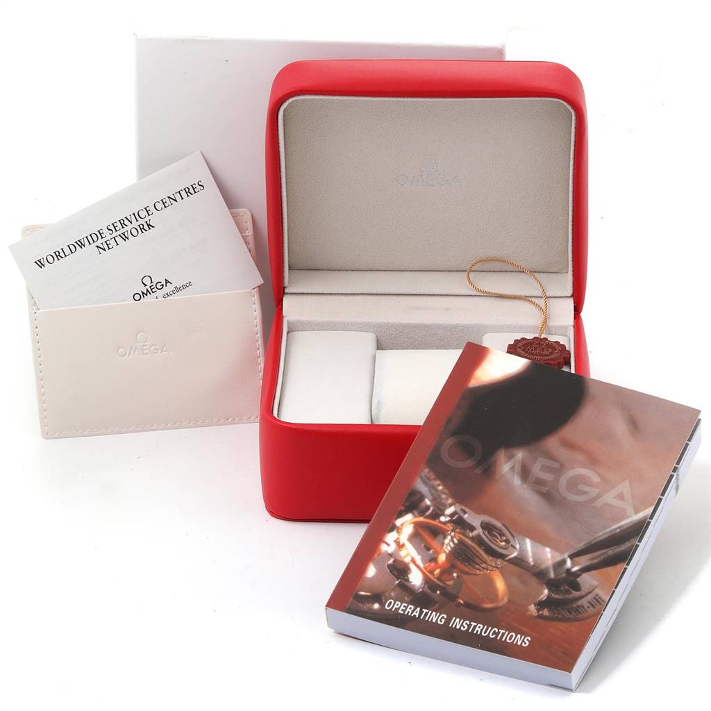 The image shows the box, operating instructions, service center booklet, and accessories for an Omega Seamaster 2221.80.00 Men
s Stainless Steel Blue Dial 2221.80.00 Men
s Stainless Steel Blue Dial watch.