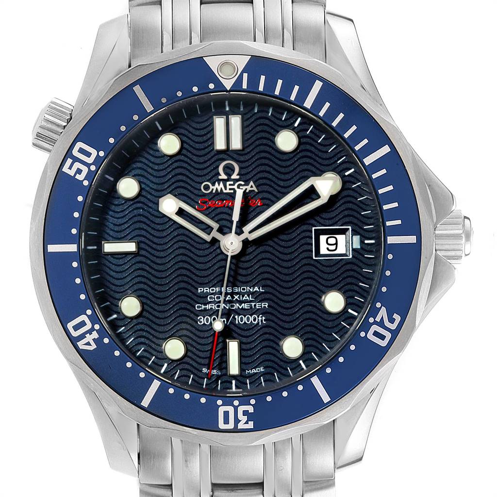 This Omega Seamaster 2220.80.00 Men
s Stainless Steel Blue Dial 2220.80.00 Men
s Stainless Steel Blue Dial model is shown from the front, displaying the face, bezel, and part of the bracelet.