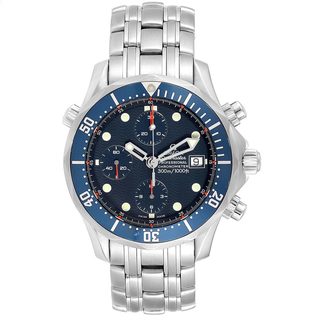 The image shows a front view of the Omega Seamaster 2599.80.00 Men
s Stainless Steel Blue Dial 2599.80.00 Men
s Stainless Steel Blue Dial watch, highlighting its dial, bezel, and metal bracelet.