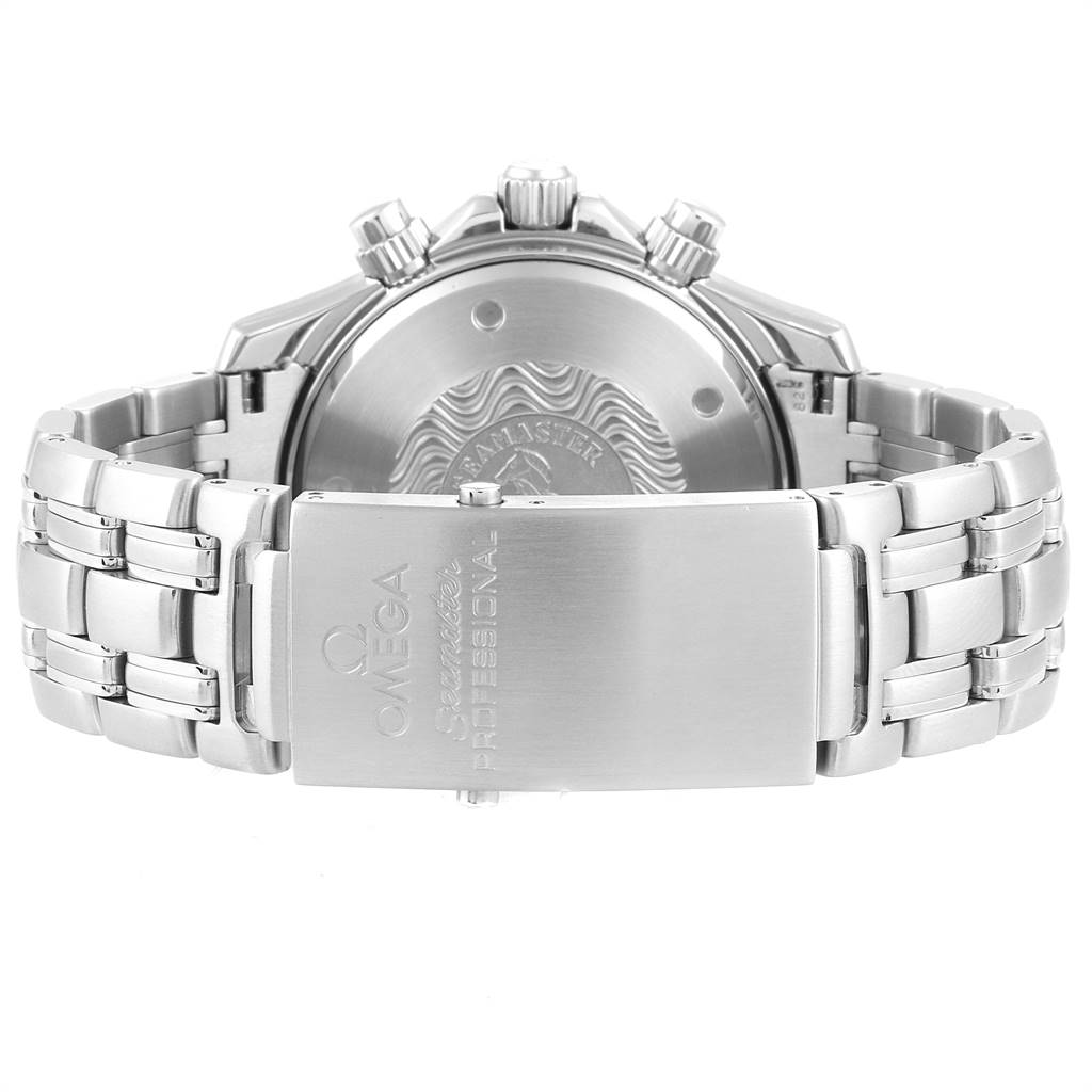 The image shows the back view of an Omega Seamaster 2599.80.00 Men
s Stainless Steel Blue Dial 2599.80.00 Men
s Stainless Steel Blue Dial watch, highlighting the clasp, bracelet, and case back.