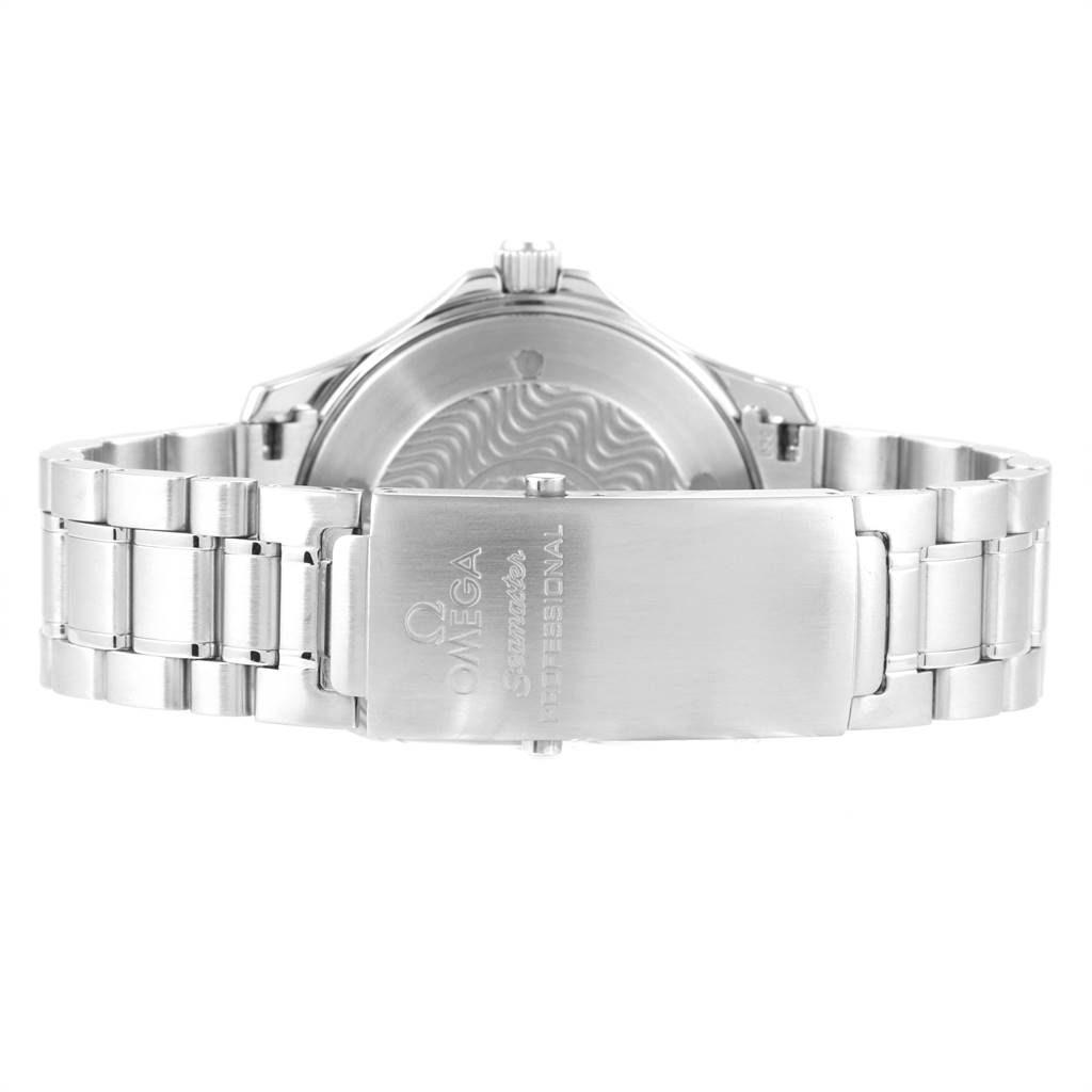 The image shows the clasp, case back, and part of the bracelet of the Omega Seamaster 2254.50.00 Men
s Stainless Steel Black Dial 2254.50.00 Men
s Stainless Steel Black Dial watch from a rear angle.