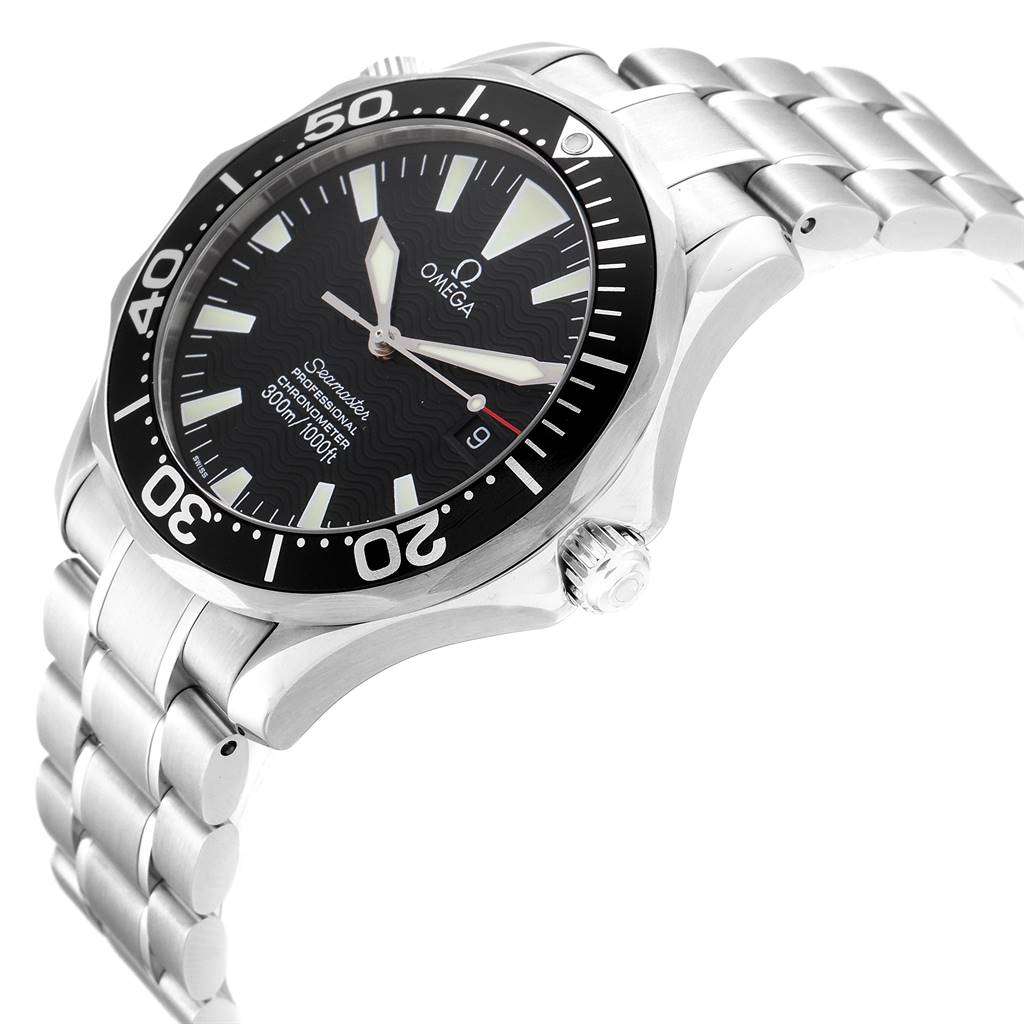 This image shows the Omega Seamaster 2254.50.00 Men
s Stainless Steel Black Dial 2254.50.00 Men
s Stainless Steel Black Dial watch at a three-quarter angle, highlighting the face, bezel, and bracelet.