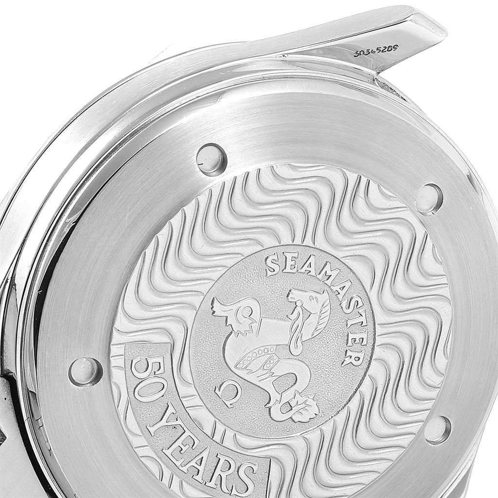 This image shows the case back of the Omega Seamaster 2534.50.00 Men
s Stainless Steel Black Dial 2534.50.00 Men
s Stainless Steel Black Dial watch, highlighting the "50 Years" engraving.