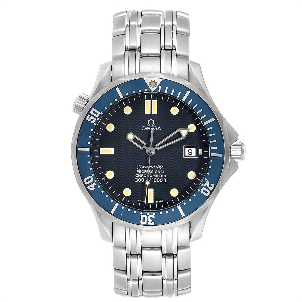 The image shows a front view of an Omega Seamaster 2531.80.00 Men
s Stainless Steel Blue Dial 2531.80.00 Men
s Stainless Steel Blue Dial watch featuring a blue dial, date display, and stainless steel bracelet.