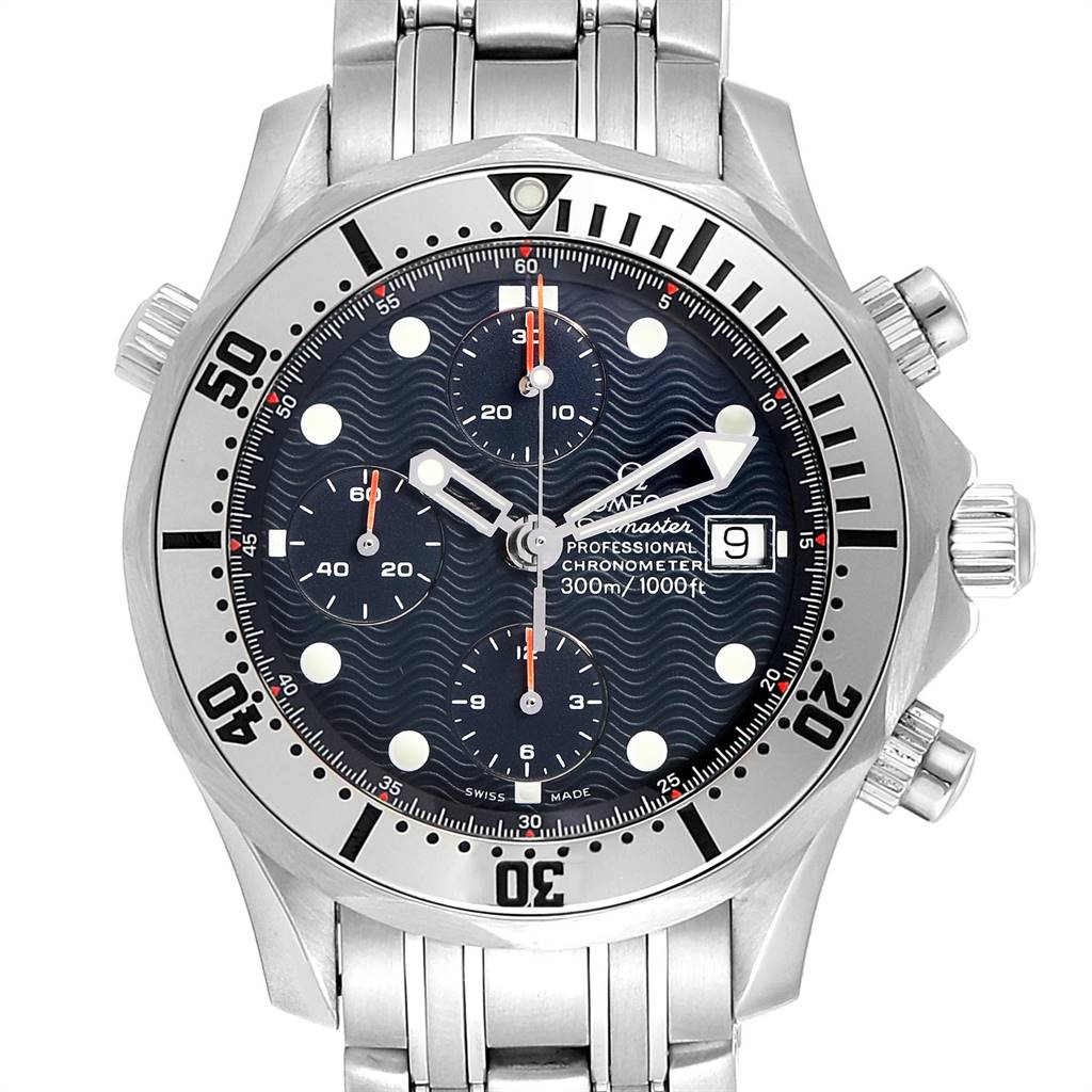 The image shows a front view of an Omega Seamaster 2598.80.00 Men
s Stainless Steel Blue Dial 2598.80.00 Men
s Stainless Steel Blue Dial watch, highlighting its face, bezel, crown, and bracelet.