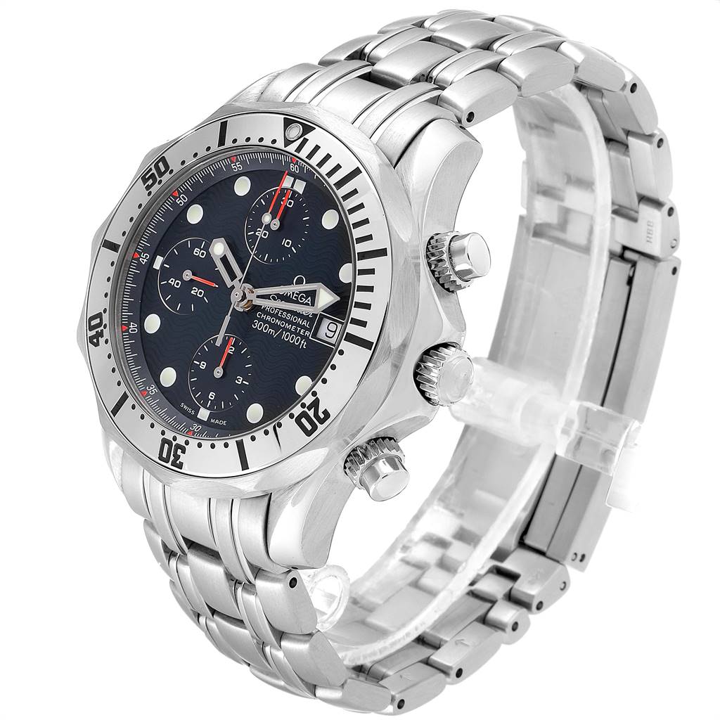 This image shows an Omega Seamaster 2598.80.00 Men
s Stainless Steel Blue Dial 2598.80.00 Men
s Stainless Steel Blue Dial watch at a slight side angle, displaying the face, bezel, crown, and metal bracelet.