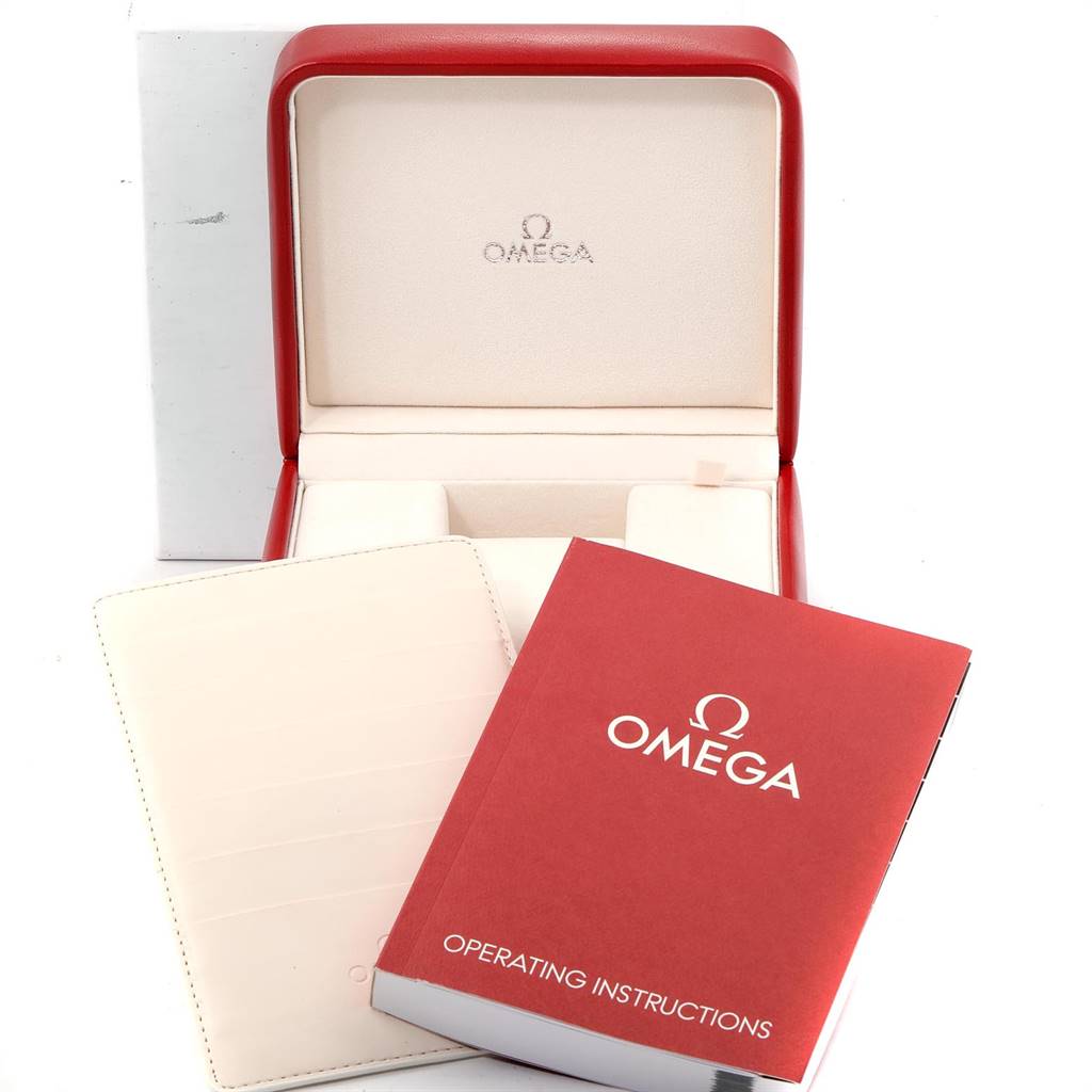 The image shows an Omega Seamaster 2531.80.00 Men
s Stainless Steel Blue Dial 2531.80.00 Men
s Stainless Steel Blue Dial watch box, an operating instructions booklet, and a warranty cardholder.