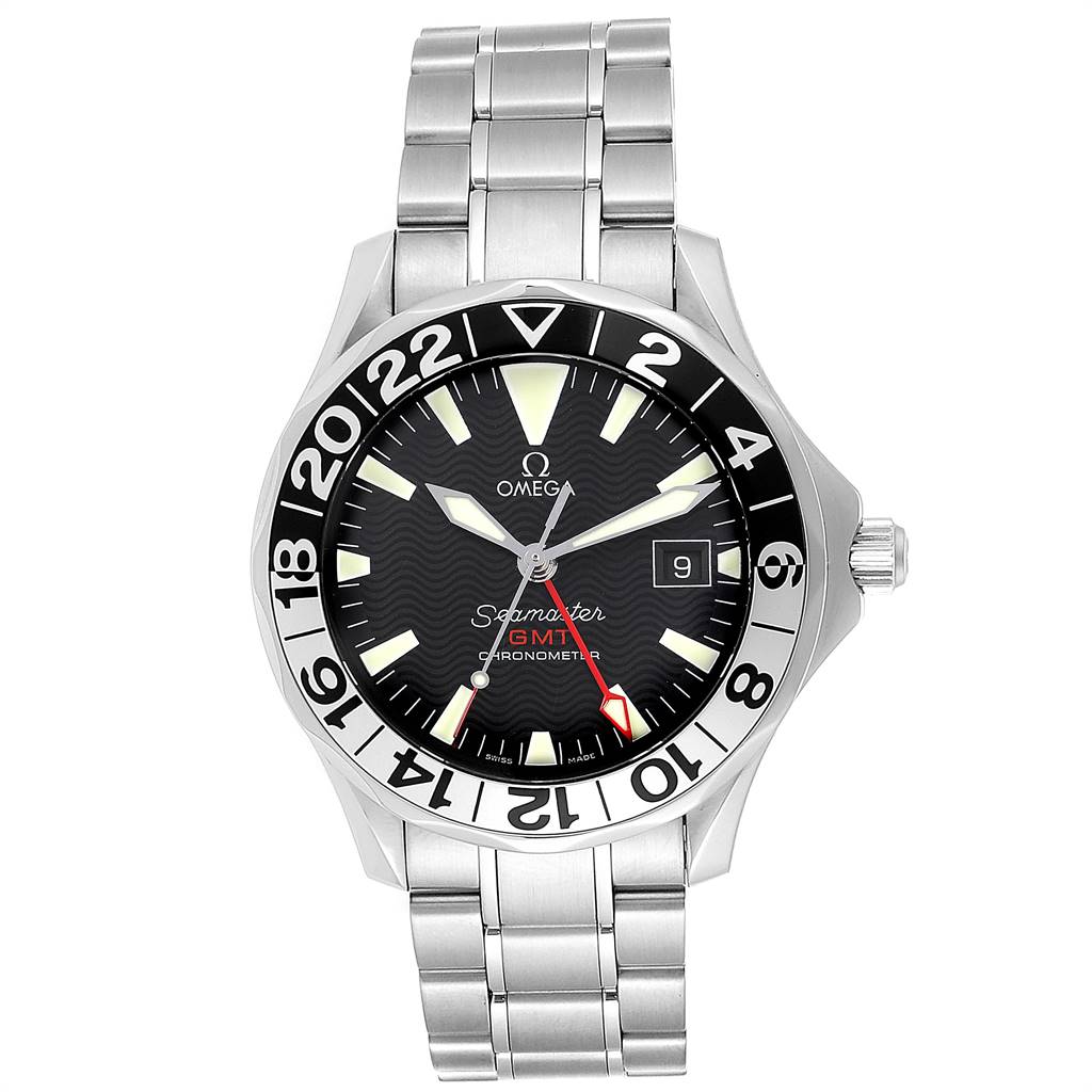 The image shows a front view of an Omega Seamaster 2234.50.00 Men
s Stainless Steel Black Dial 2234.50.00 Men
s Stainless Steel Black Dial GMT Chronometer watch, featuring its face, dial, and bracelet.