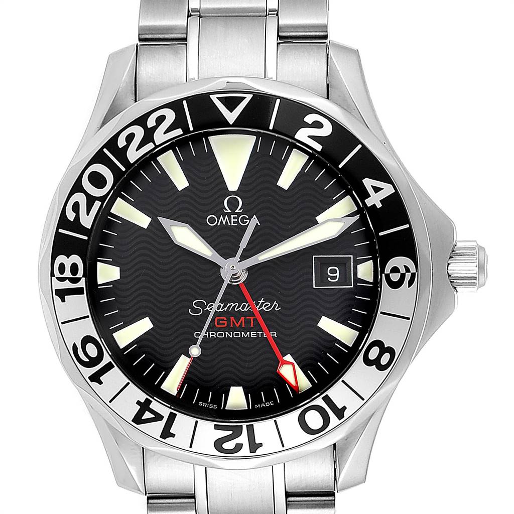 The Omega Seamaster 2234.50.00 Men
s Stainless Steel Black Dial 2234.50.00 Men
s Stainless Steel Black Dial watch is shown from the front, displaying the dial, bezel, bracelet, and crown.