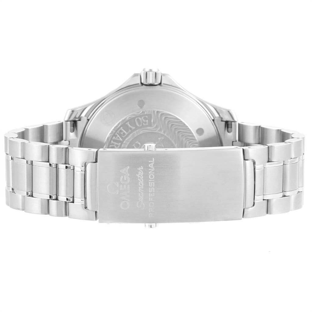 The image shows the back and clasp of an Omega Seamaster 2234.50.00 Men
s Stainless Steel Black Dial 2234.50.00 Men
s Stainless Steel Black Dial watch, with the engraved logo visible on the clasp.