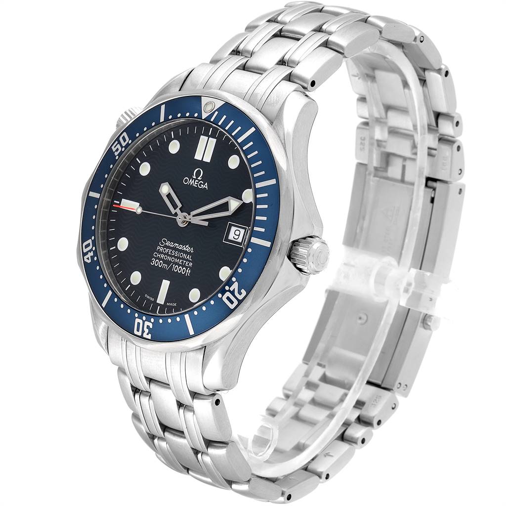 The image shows an Omega Seamaster 2531.80.00 Men
s Stainless Steel Blue Dial 2531.80.00 Men
s Stainless Steel Blue Dial watch from a front-angle view, highlighting the dial, bezel, and stainless steel bracelet.