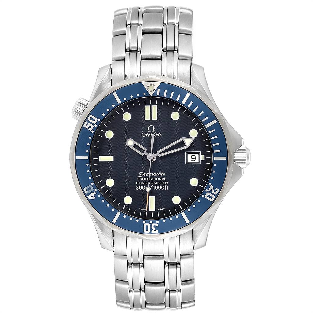 The image shows the front view of an Omega Seamaster 2531.80.00 Men
s Stainless Steel Blue Dial 2531.80.00 Men
s Stainless Steel Blue Dial watch, highlighting the face, bezel, and metal bracelet.