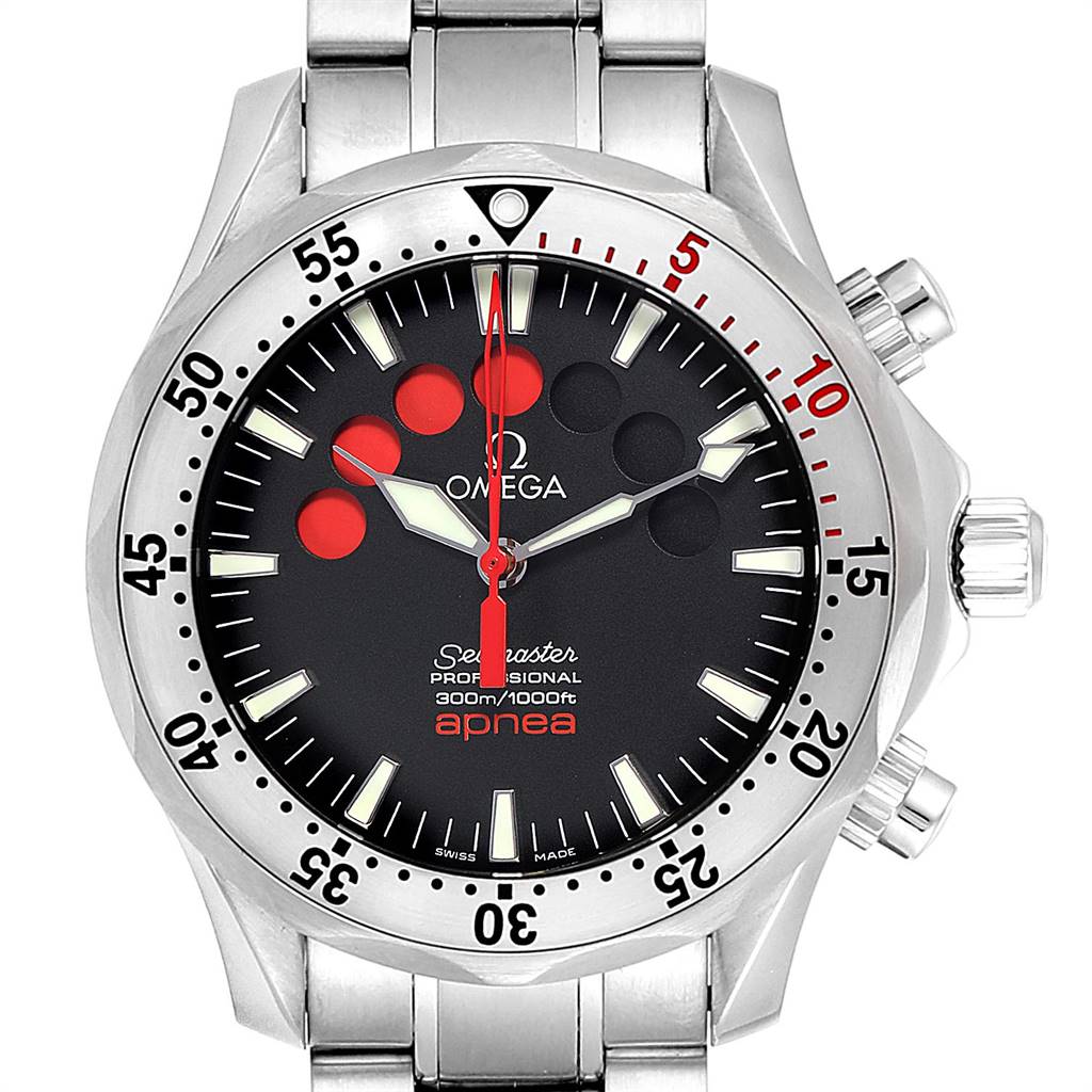 The image shows a front view of the Omega Seamaster 2595.50.00 Men
s Stainless Steel Black Dial 2595.50.00 Men
s Stainless Steel Black Dial watch, highlighting its face and bezel, with the crown and pushers visible on the side.