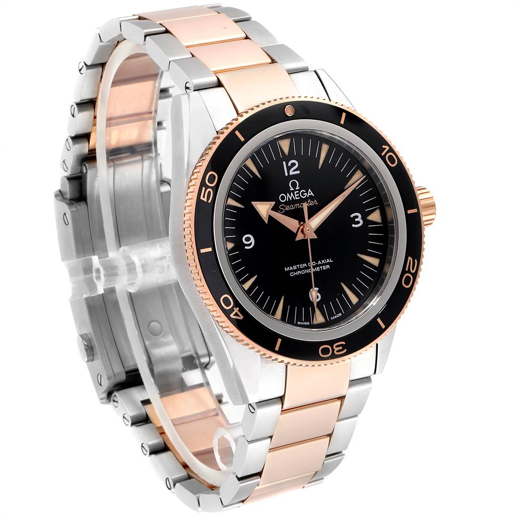 The Omega Seamaster 233.20.41.21.01.001 Men's Steel and Gold (two tone) Black Dial 233.20.41.21.01.001 Men's Steel and Gold (two tone) Black Dial model watch is shown at a front-side angle, highlighting the bezel, dial, and bracelet.