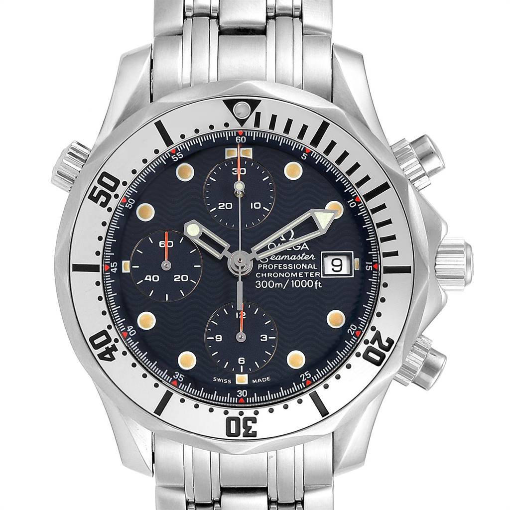 This image shows a frontal view of an Omega Seamaster 2598.80.00 Men
s Stainless Steel Blue Dial 2598.80.00 Men
s Stainless Steel Blue Dial watch, displaying the dial, hands, chronograph sub-dials, and date window.