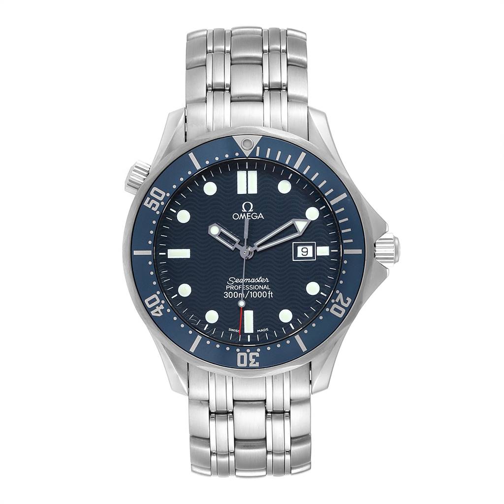 The image shows a front view of the Omega Seamaster 2541.80.00 Men
s Stainless Steel Blue Dial 2541.80.00 Men
s Stainless Steel Blue Dial watch, highlighting its dial, bezel, and bracelet.