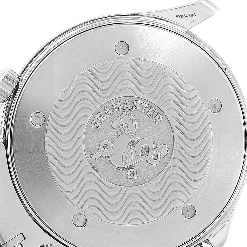 This image shows the case back of an Omega Seamaster 2264.50.00 Men
s Stainless Steel Black Dial 2264.50.00 Men
s Stainless Steel Black Dial watch with its signature wave pattern and engravings.