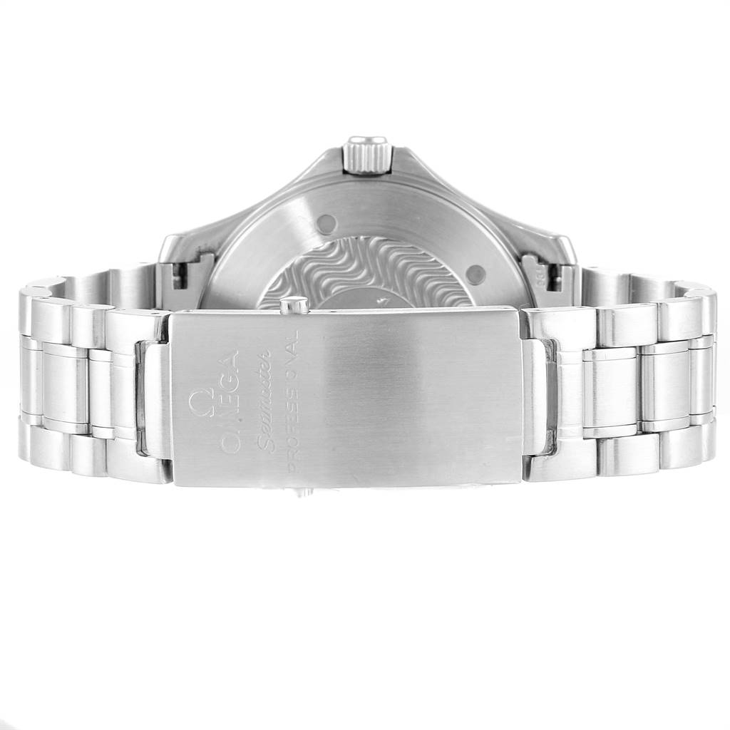 The image shows the back view of the Omega Seamaster 2538.20.00 Men's Stainless Steel White Dial 2538.20.00 Men's Stainless Steel White Dial watch, focusing on the clasp and metal bracelet.