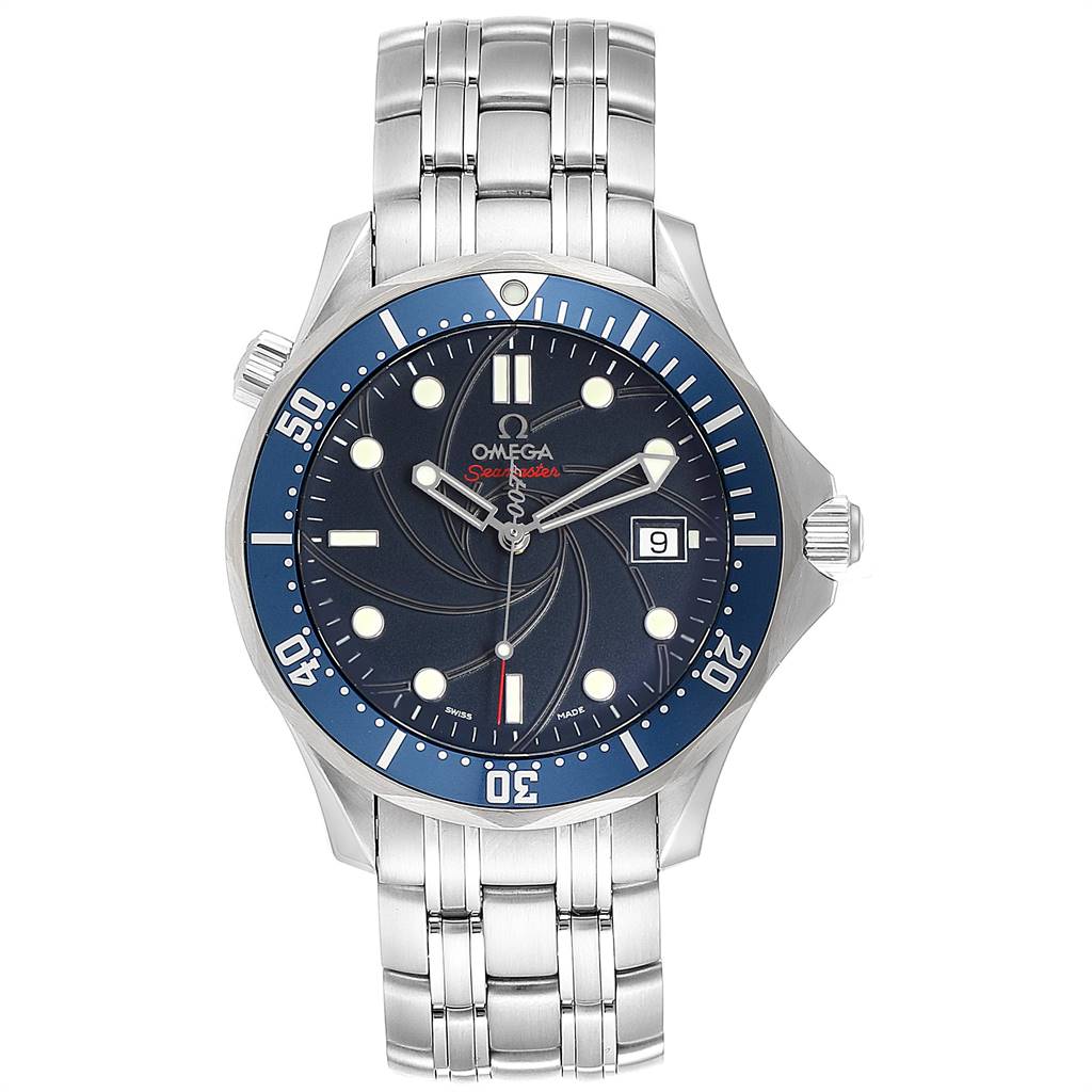 The image shows a front view of the Omega Seamaster 2226.80.00 Men's Stainless Steel Blue Dial 2226.80.00 Men's Stainless Steel Blue Dial watch, displaying its dial, bezel, and stainless steel bracelet.