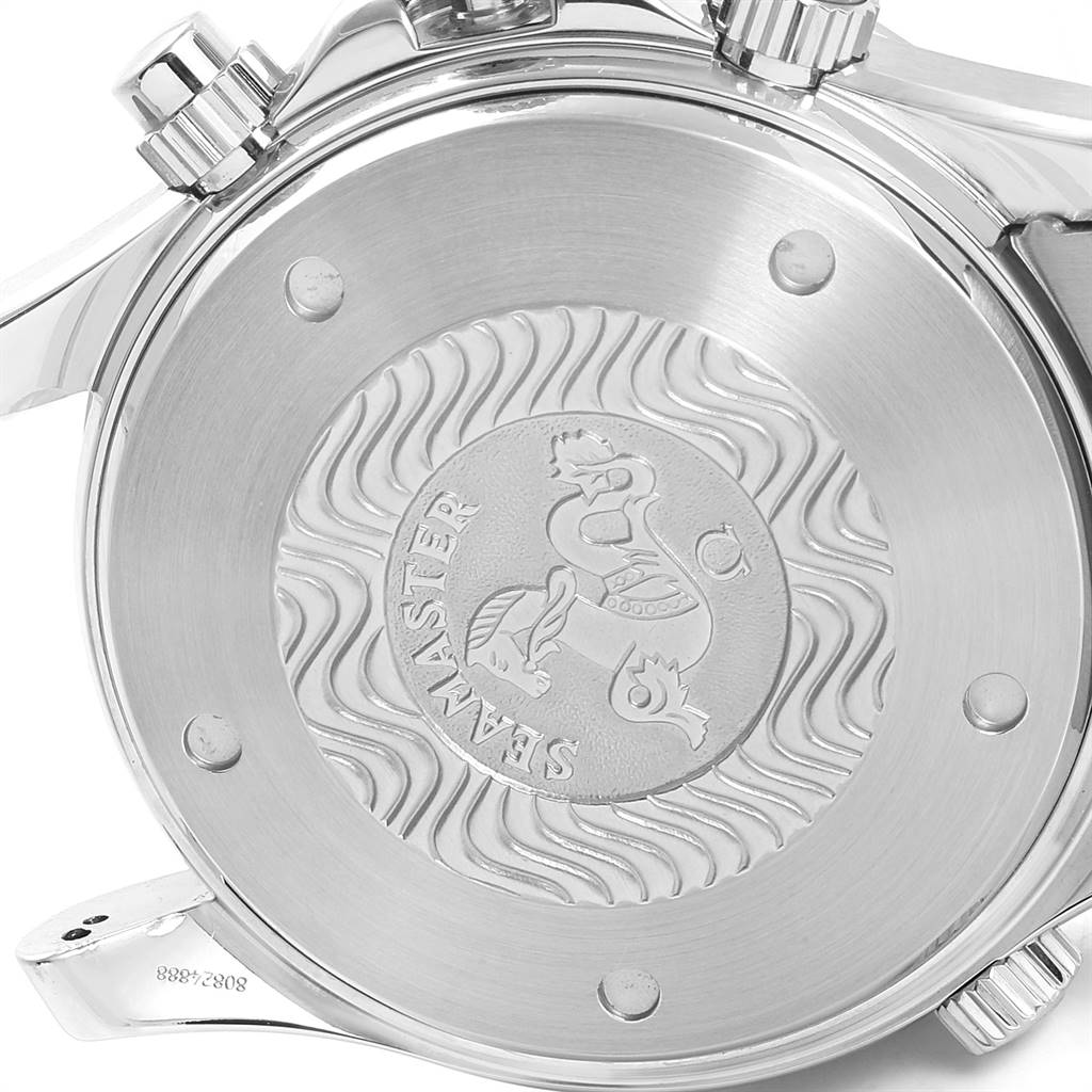 This image shows the case back of an Omega Seamaster 2599.80.00 Men
s Stainless Steel Blue Dial 2599.80.00 Men
s Stainless Steel Blue Dial watch with its distinctive engraving.