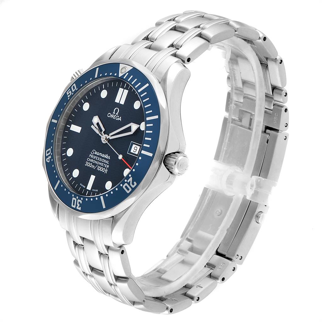 The image shows an Omega Seamaster 2531.80.00 Men
s Stainless Steel Blue Dial 2531.80.00 Men
s Stainless Steel Blue Dial watch at a three-quarter angle, displaying its face, bezel, crown, and metal bracelet.