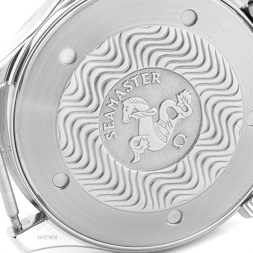 This image shows the back case of an Omega Seamaster 2254.50.00 Men
s Stainless Steel Black Dial 2254.50.00 Men
s Stainless Steel Black Dial watch.