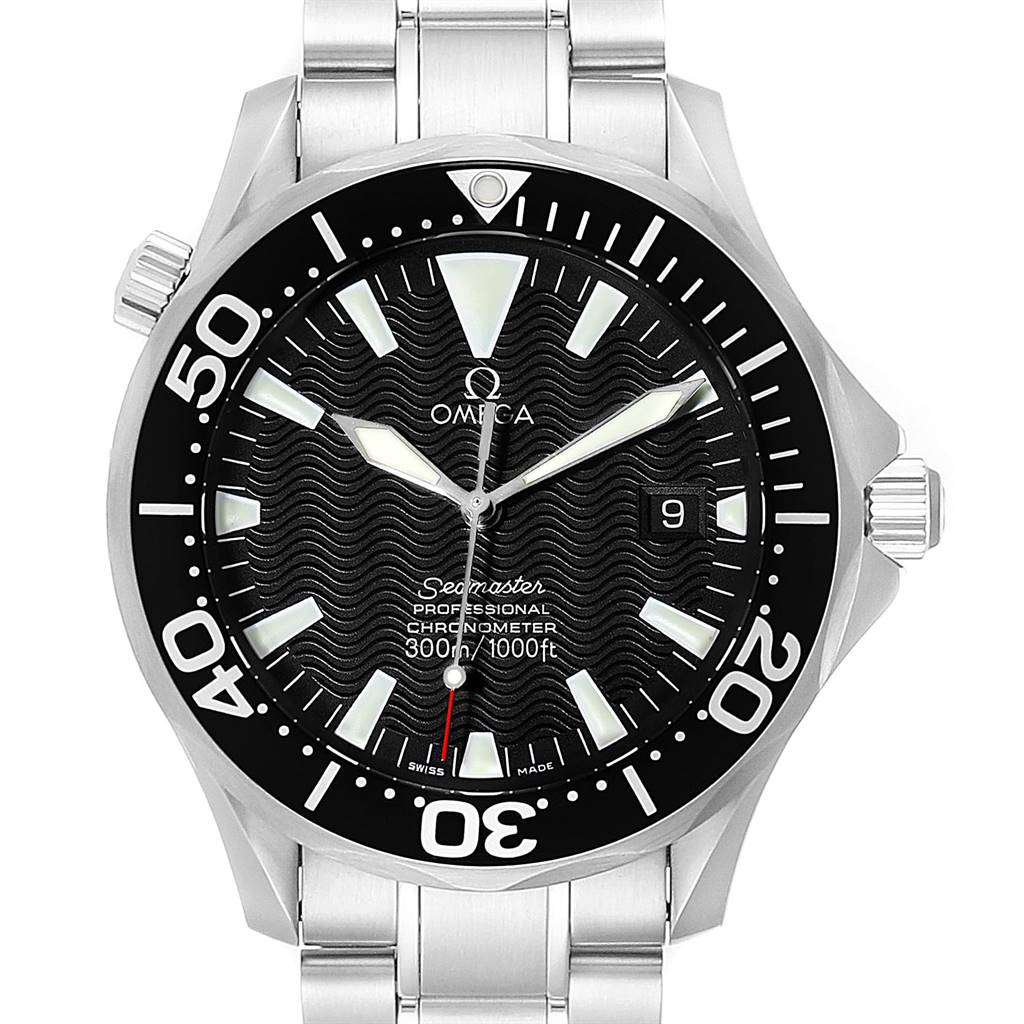 The photo is a frontal view of the Omega Seamaster 2254.50.00 Men
s Stainless Steel Black Dial 2254.50.00 Men
s Stainless Steel Black Dial watch, showcasing its face, bezel, and part of the metal bracelet.
