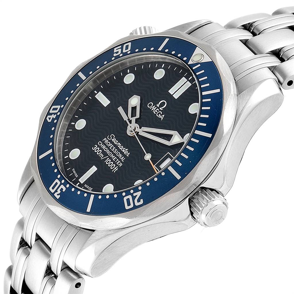 This Omega Seamaster 2551.80.00 Men
s Stainless Steel Blue Dial 2551.80.00 Men
s Stainless Steel Blue Dial watch is shown at an oblique angle, highlighting the blue bezel, dial, crown, and part of the stainless steel bracelet.