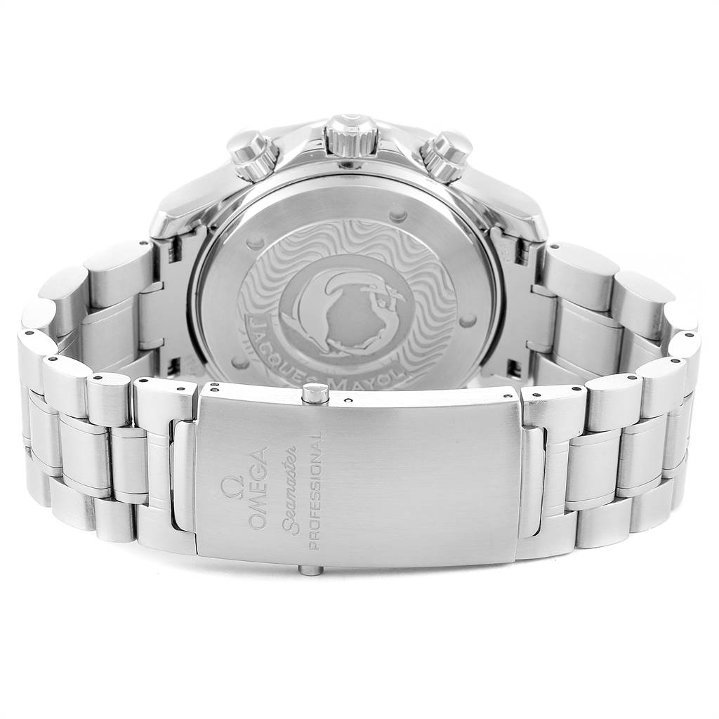 The image shows the back case and stainless steel bracelet of an Omega Seamaster 2595.30.00 Men
s Stainless Steel Silver Dial 2595.30.00 Men
s Stainless Steel Silver Dial watch, viewed from the back.