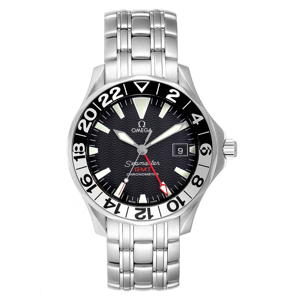 The image shows a front view of an Omega Seamaster 2234.50.00 Men
s Stainless Steel Black Dial 2234.50.00 Men
s Stainless Steel Black Dial watch, highlighting its dial, bezel, hands, and bracelet.