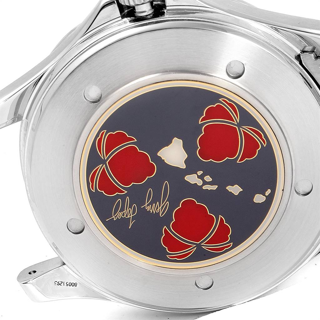 This image shows the decorated case back of an Omega Seamaster 2536.50.00 Men
s Stainless Steel Black Dial 2536.50.00 Men
s Stainless Steel Black Dial watch with red designs.