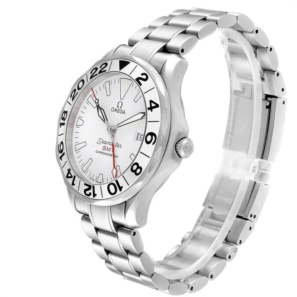 The image shows a side view of the Omega Seamaster 2538.20.00 Men's Stainless Steel White Dial 2538.20.00 Men's Stainless Steel White Dial watch, highlighting its stainless steel bracelet, bezel, and dial.